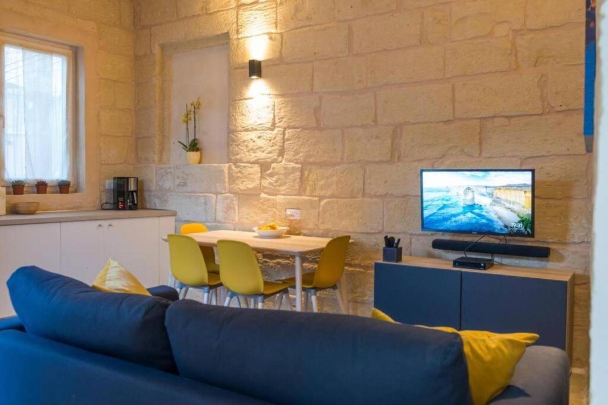 Authentic 1St Fl Apartment At The 3 Cities Marina Cospicua Εξωτερικό φωτογραφία